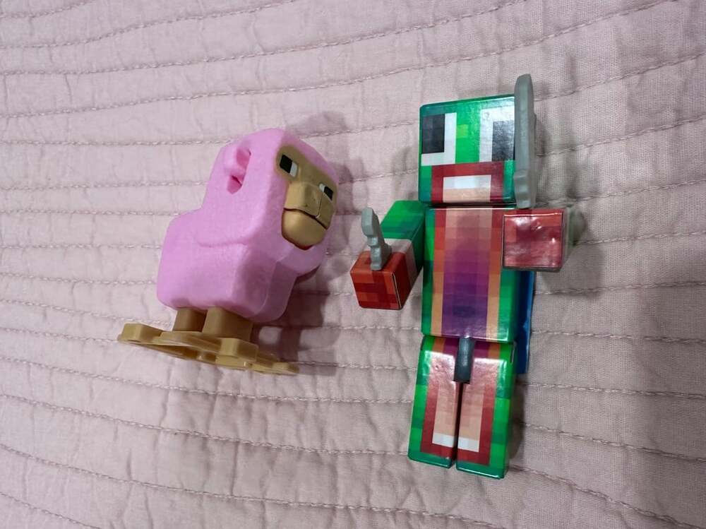 EnderToys Unspeakable Green Figure & Pink Pig Character Toy Lot